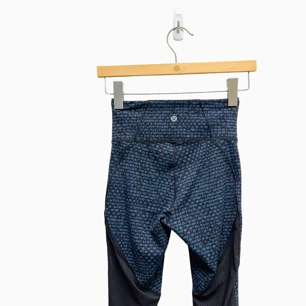 Lululemon Free Runner Crop (19